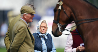 Фотохроника 12 мая