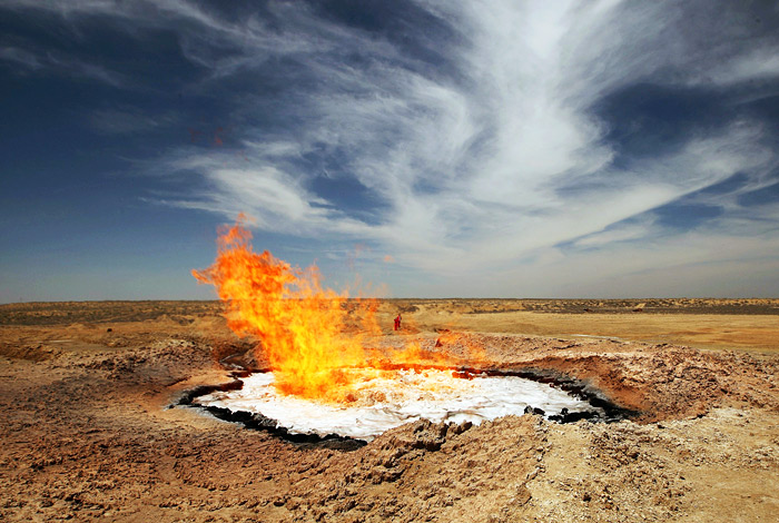 Горящее озеро в Туркменистане