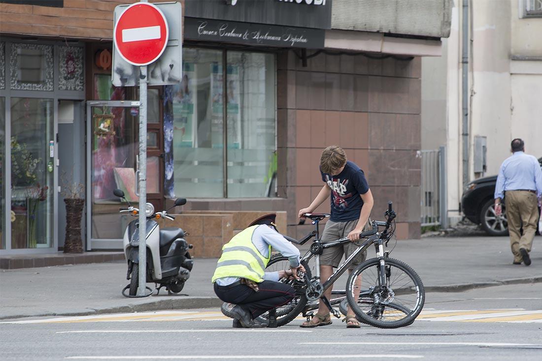 Полицейский, которого хочется обнять и расцеловать