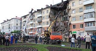 Обрушение пятиэтажки в Междуреченске