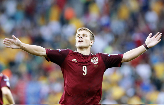 Нападающий Александр Кокорин ("Зенит")