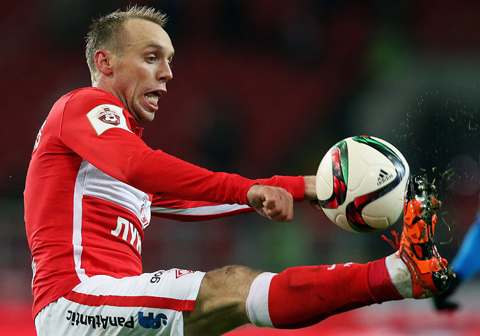 Полузащитник Денис Глушаков ("Спартак")