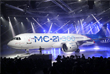 На церемонии выкатки магистрального самолета МС-21 присутствовал премьер РФ Дмитрий Медведев, который отметил, что создание нового пассажирского лайнера является победой российского авиапрома