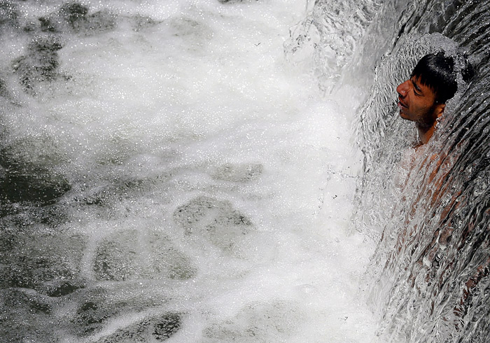 Жаркий день в Шринагаре. Индия.