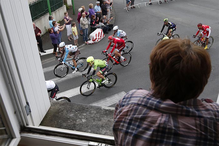Во Франции во всю идет велогонка Тур де Франс. Третий день.