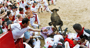 Фестиваль Сан-Фермин в Испании