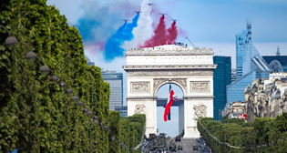 Празднование Дня взятия Бастилии во Франции