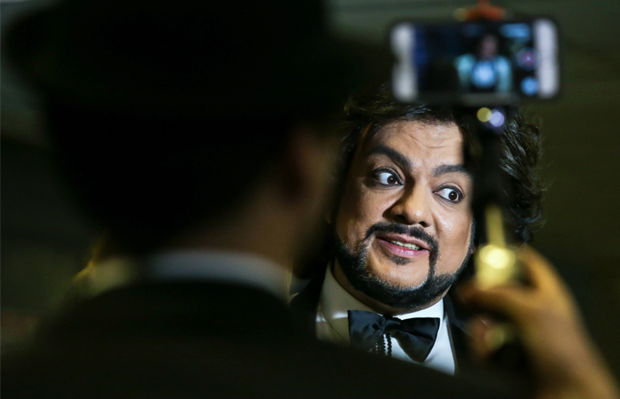 Певец Филипп Киркоров - $7,6 млн. Весной артист начал тур с шоу "Я" с бюджетом — €6,5 млн. С марта по май Киркоров дал более 35 концертов в России, Белоруссии и Прибалтике.