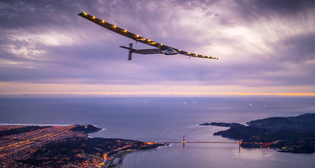 Solar Impulse 2 завершил кругосветное путешествие