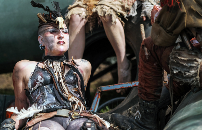 В предместьях городка Вакен на севере Германии стартовал крупнейший в мире фестиваль тяжелой музыки Wacken Open Air, который ежегодно принимает более 85 тысяч посетителей. Мероприятие проводится в первые выходные августа каждого года и официально длится три дня.