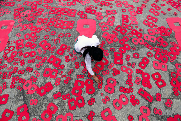 В Мьянме отметили 28-ю годовщину восстания 8888. Волнения, поднятые студентами 8 августа 1988 года, впоследствии закончились военным переворотом в стране. В результате событий погибли тысячи человек.