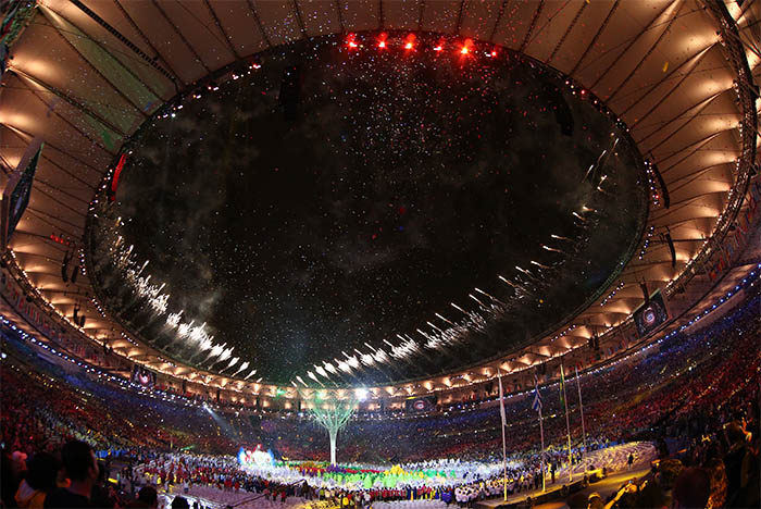 Премьер РФ Дмитрий Медведев поздравил российских спортсменов с прекрасным результатом на Олимпиаде в Рио-де-Жанейро, отметив, что эти Игры не легко дались нашей сборной