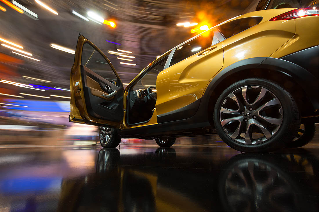 "Московский международный автомобильный салон (ММАС), являющийся главным национальным выставочным мероприятием автомобильной тематики, в соответствии с выставочным календарем Всемирной организации автомобильных производителей (OICA) проводится в России один раз в два года, по четным годам." - сообщает официальный сайт салона.