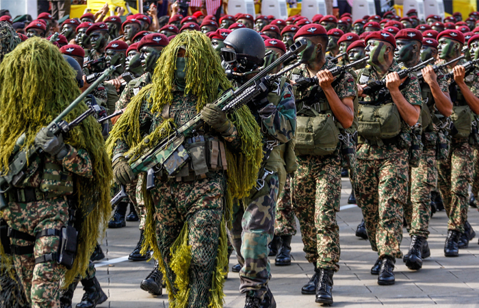 Военным парадом в Куала-Лумпуре Малайзия отметила 59-ю годовщину независимости страны от Великобритании
