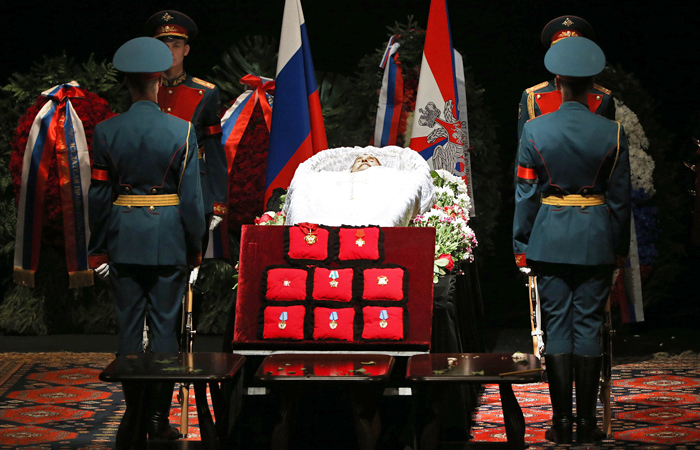 Прощание с актером Владимиром Зельдиным в Центральном академическом театре Российской армии