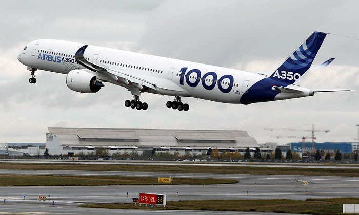 В Тулузе впервые поднялся в воздух долгожданный Airbus A350-1000