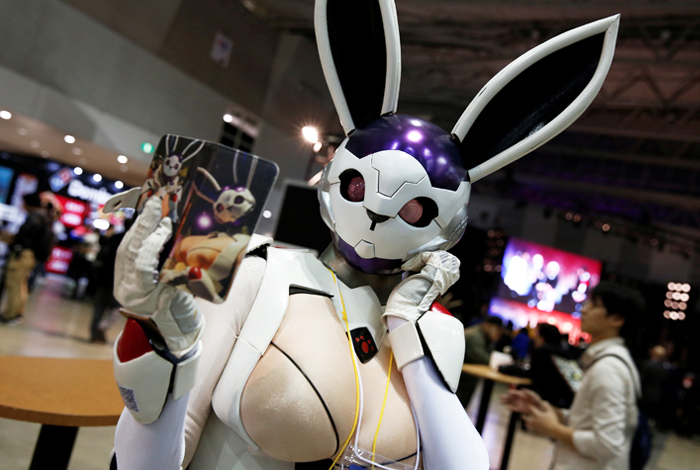 В Японии в выставочном центре Makuhari Messe префектуры Тиба проходит фестиваль Comic Con - ежегодный съезд любителей комиксов, фильмов, видеоигр, аниме и мира фэнтези