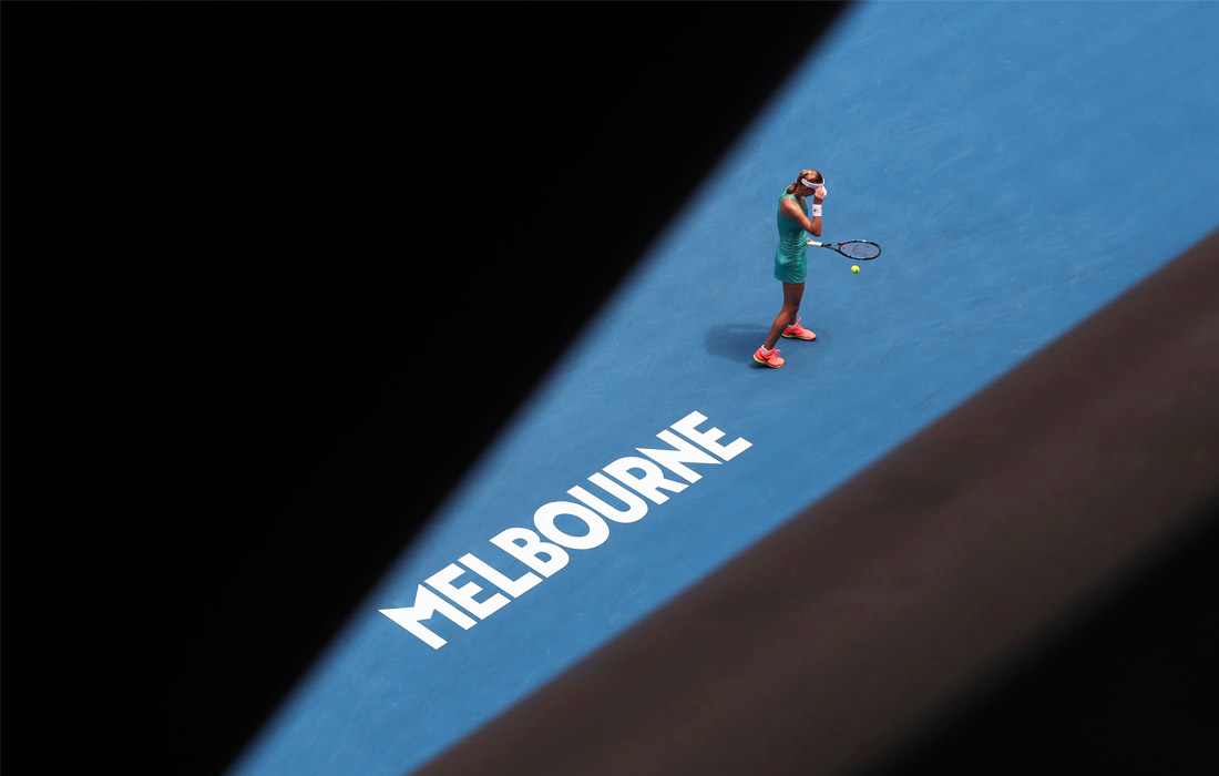 Российская теннисистка Екатерина Макарова потерпела неудачу в матче четвертого круга турнира серии "Большого шлема" Australian Open. В борьбе за выход в четвертьфинал соревнования она уступила представительнице Великобритании Йоанне Конте. Таким образом, Макарова выбыла из дальнейшей борьбы в женском одиночном разряде.