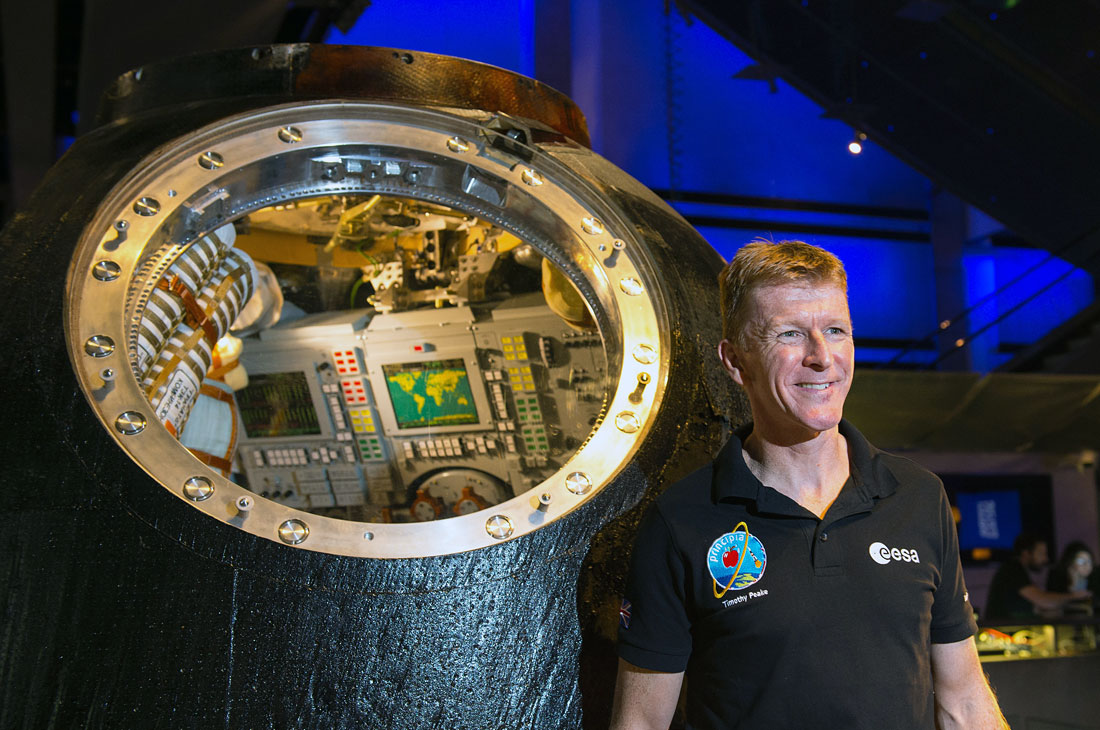 Спускаемый аппарат космического корабля "Союз ТМА-19М", доставивший на Землю экипаж, в составе которого был британский астронавт Тим Пик, представлен в лондонском Музее науки как часть постоянной экспозиции