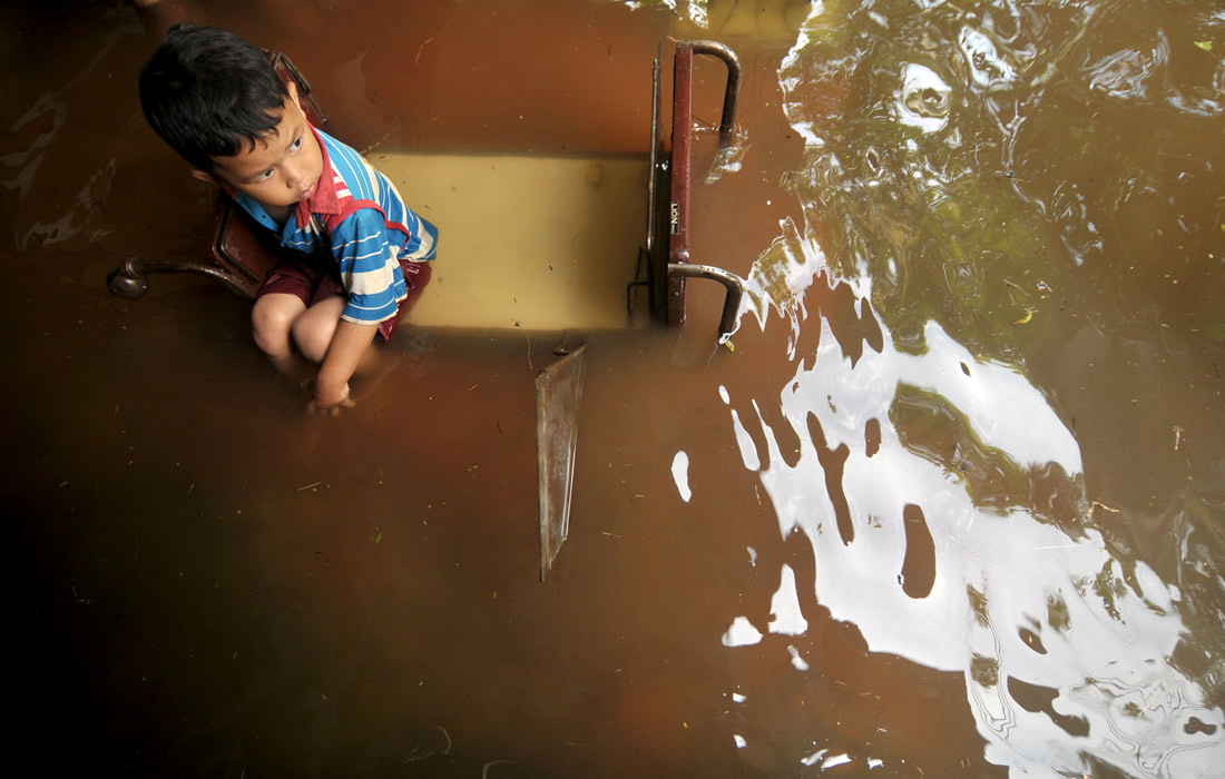 Проливные дожди привели к сильным наводнениям на индонезийском острове Ява