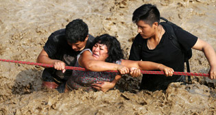 Разрушительные наводнения в Перу