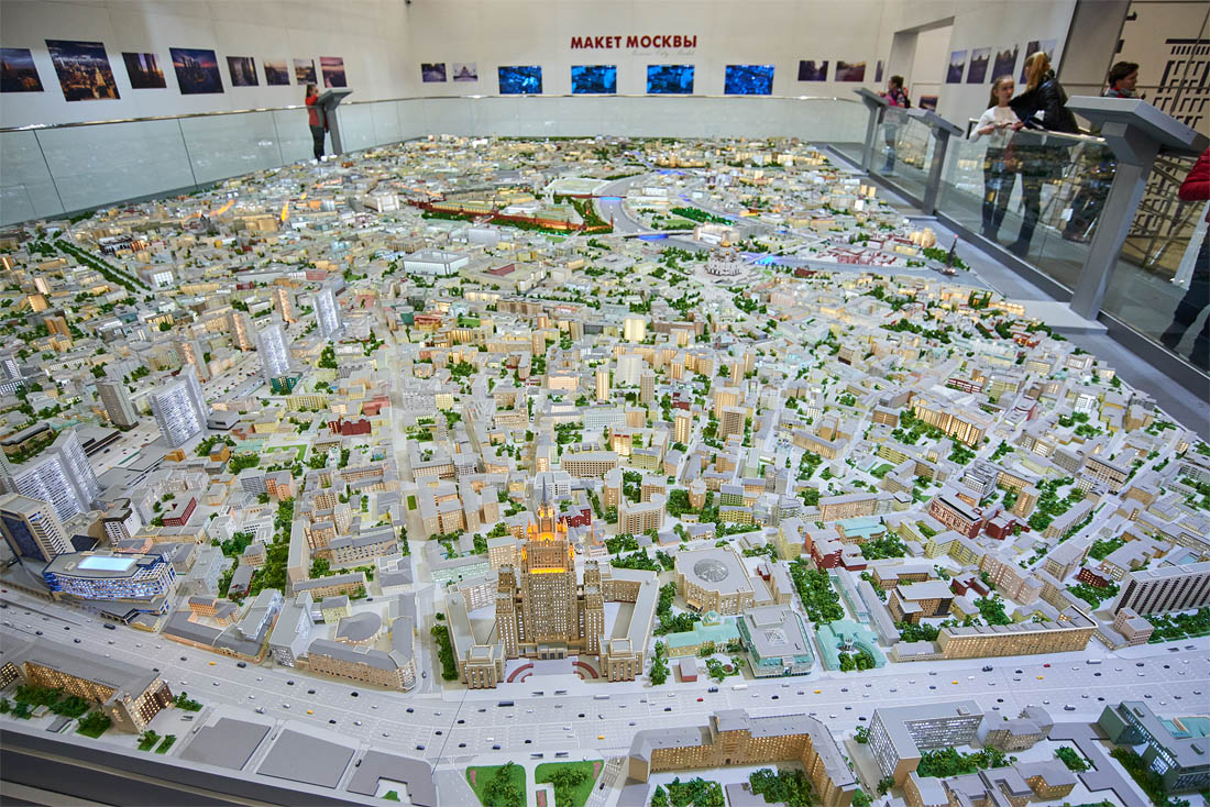 ВДНХ, павильон №75, второй этаж (вход свободный), график работы: с 11.00 до 19.00 (ежедневно, кроме понедельника). В дни проведения крупных выставочных мероприятий в павильоне 75 режим посещения экспозиции ограничен.