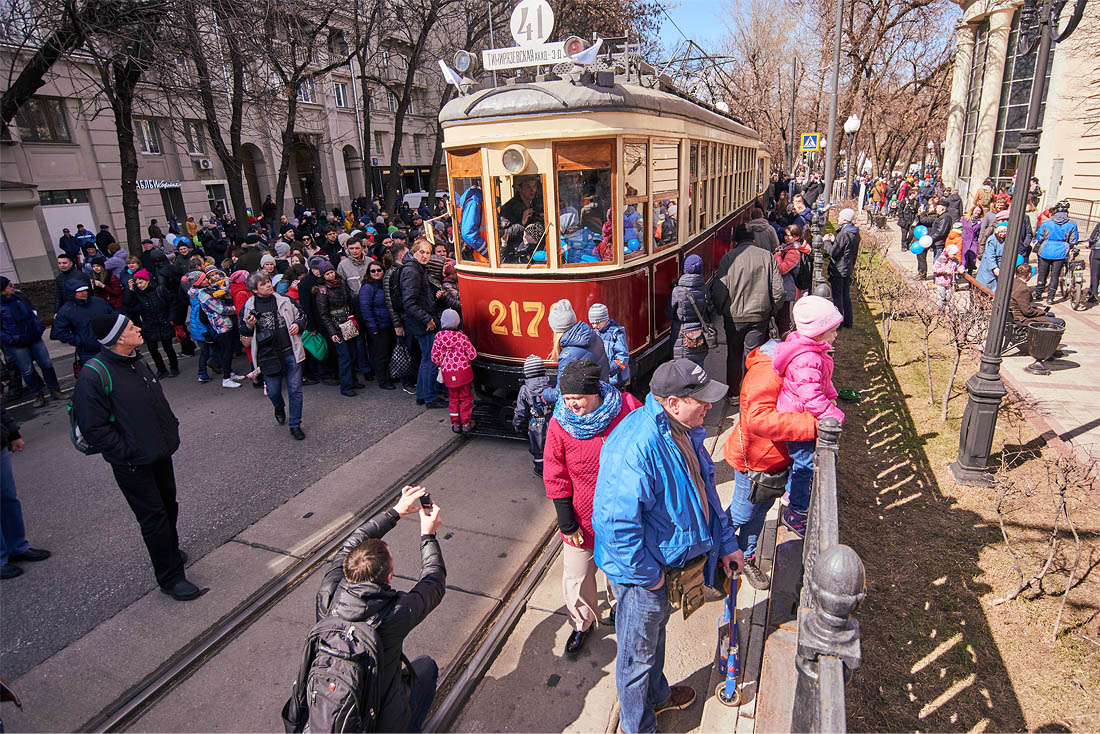 Кстати, в этом и следующем году в столице будет реконструировано более 55 км трамвайных путей