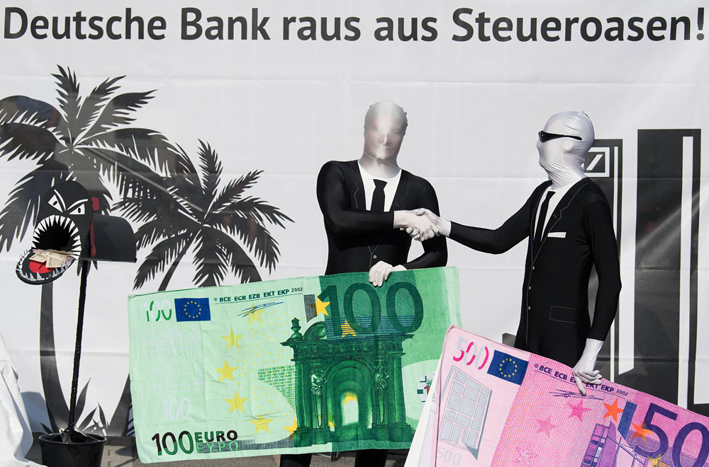    Attac       - Deutsche Bank  --