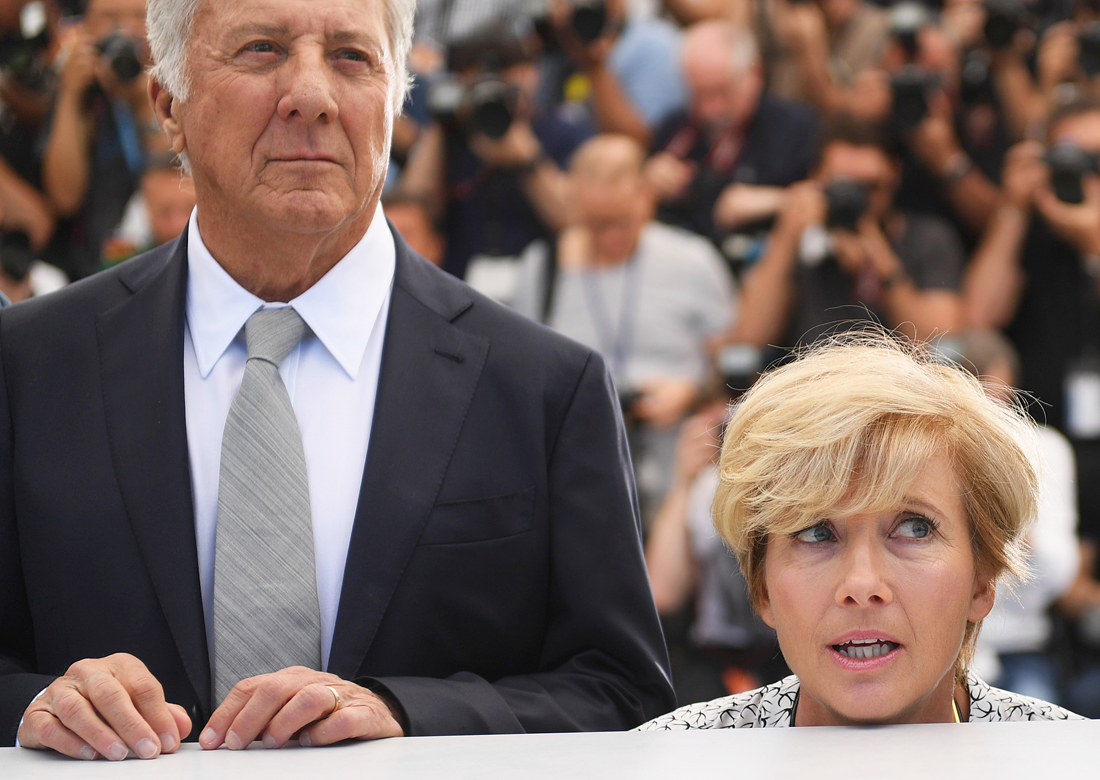 Актеры Дастин Хоффман и Эмма Томпсон во время фотосессии