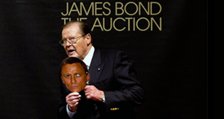 Ушел из жизни Роджер Мур