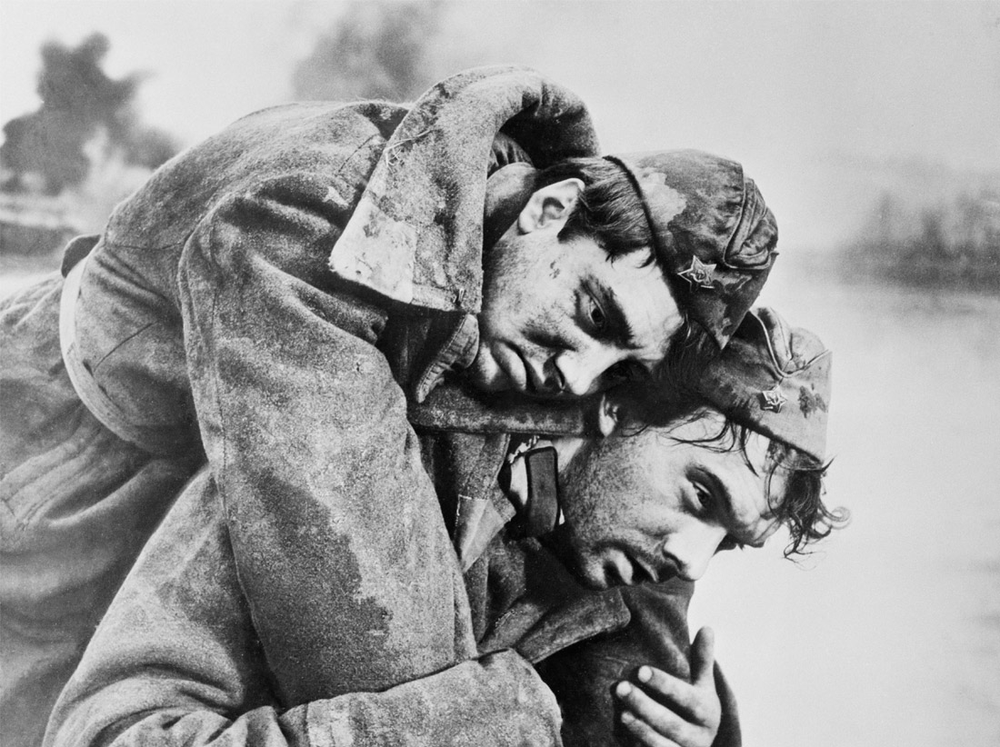 Алексей Баталов в роли Бориса в фильме "Летят журавли". 1957 год.