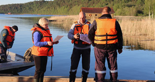 Поисковая операция на Ладожском озере