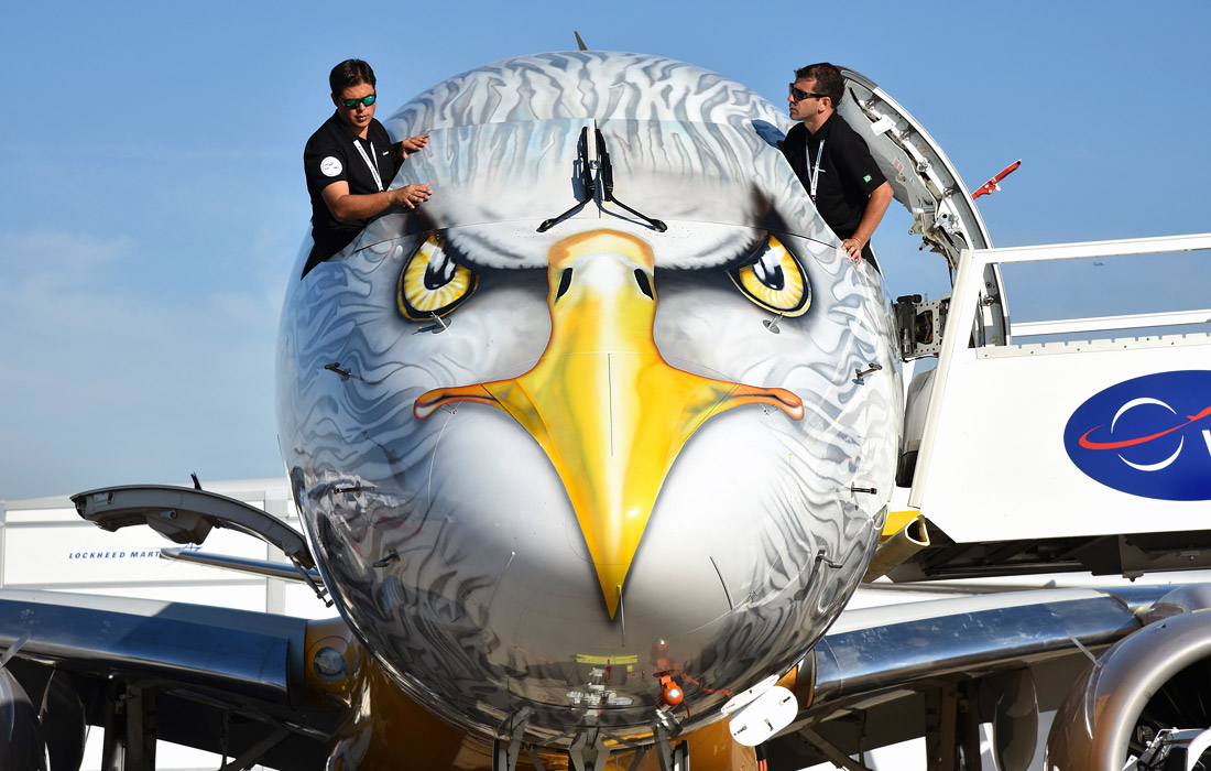     Embraer E190-E2