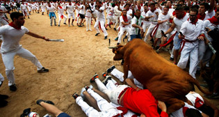 Фестиваль Сан-Фермин в Испании