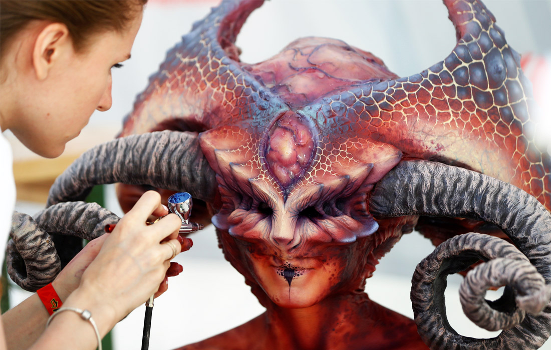 В австрийском Клагенфурте открылся международный фестиваль боди-арта, на который ежегодно съезжаются лучшие художники со всего мира