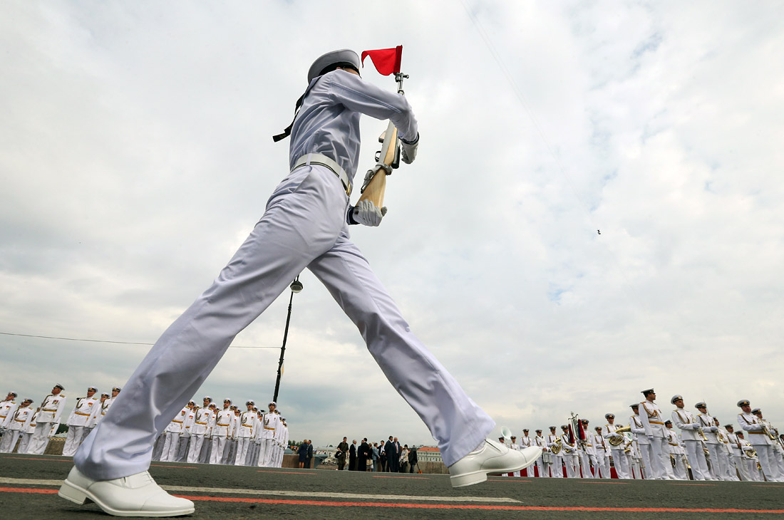 Торжественный парад пройдет в воскресенье в День Военно-морского флота
