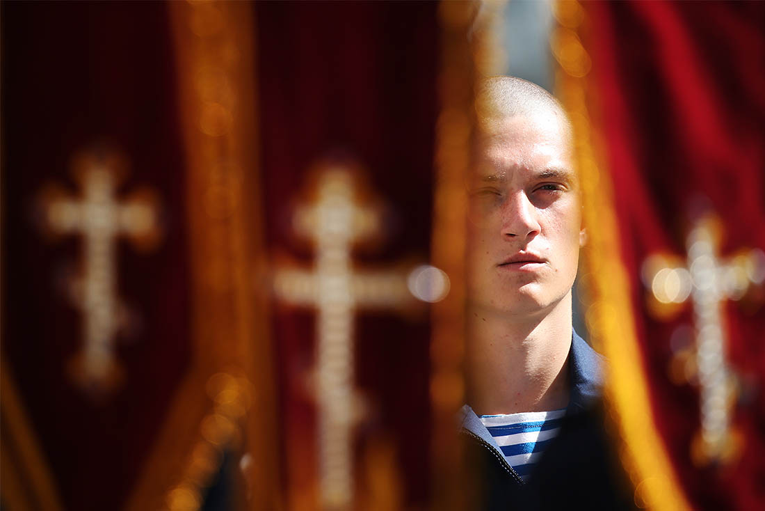 Во время крестного хода от храма Пророка Божия Илии до Красной площади