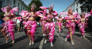 Карнавал в лондонском Ноттинг-Хилле