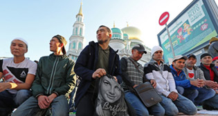 Празднование Курбан-байрама в Москве