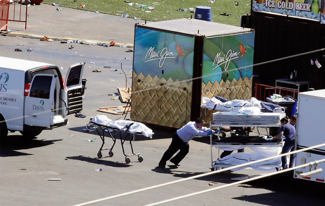 Сотрудники полиции на месте происшествия