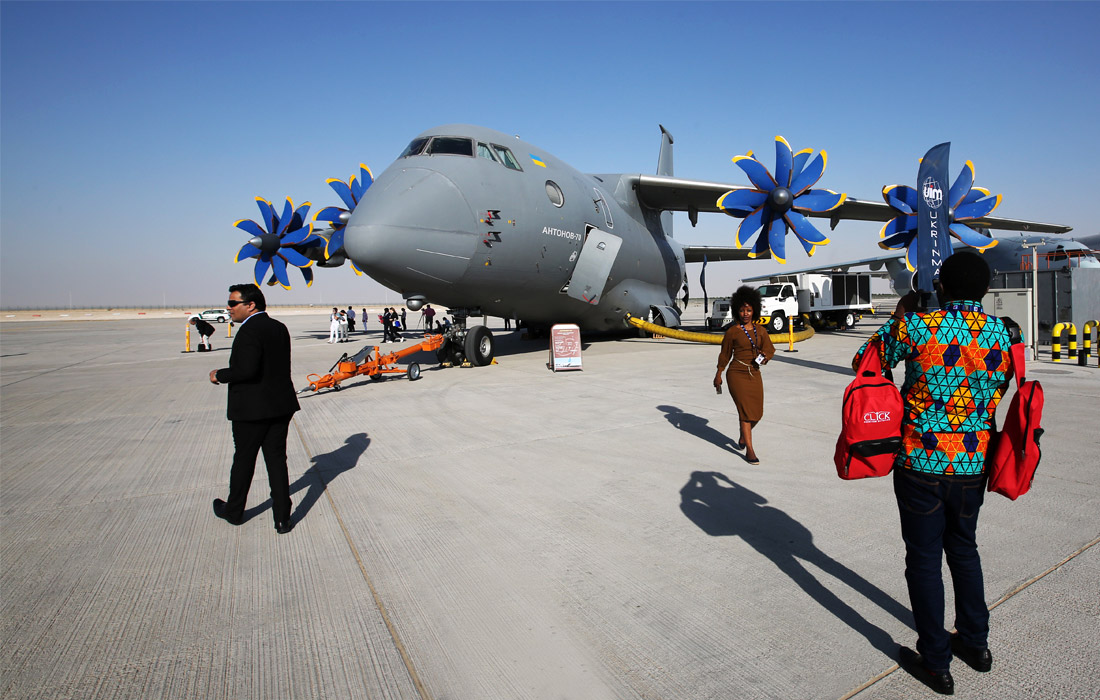 Военно-транспортный самолет Ан-70