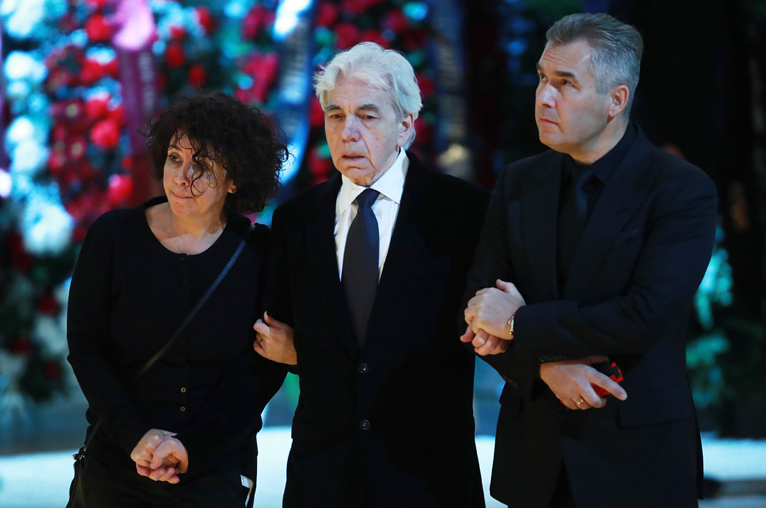 Поэтесса Лилия Виноградова, отец Дмитрия Хворостовского Александр Хворостовский и бывший уполномоченный при президенте РФ по правам ребенка, адвокат Павел Астахов