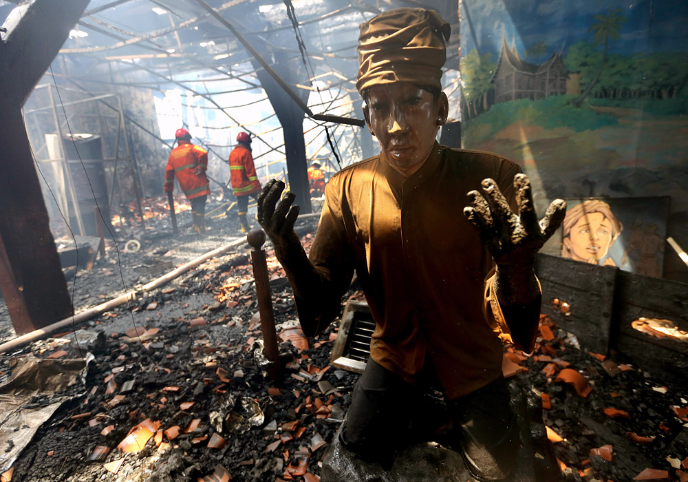 В Джакарте сгорело историческое здание морского музея, относящееся к колониальному периоду