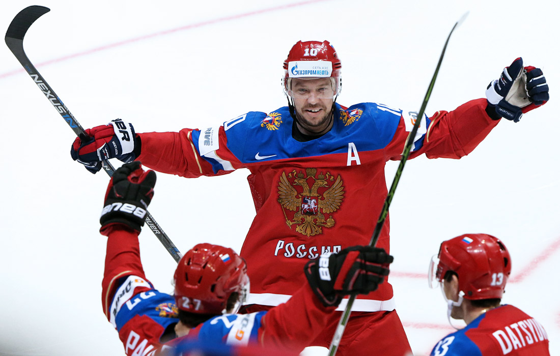 Нападающий Сергей Мозякин - двукратный чемпион мира по хоккею (2008, 2009)