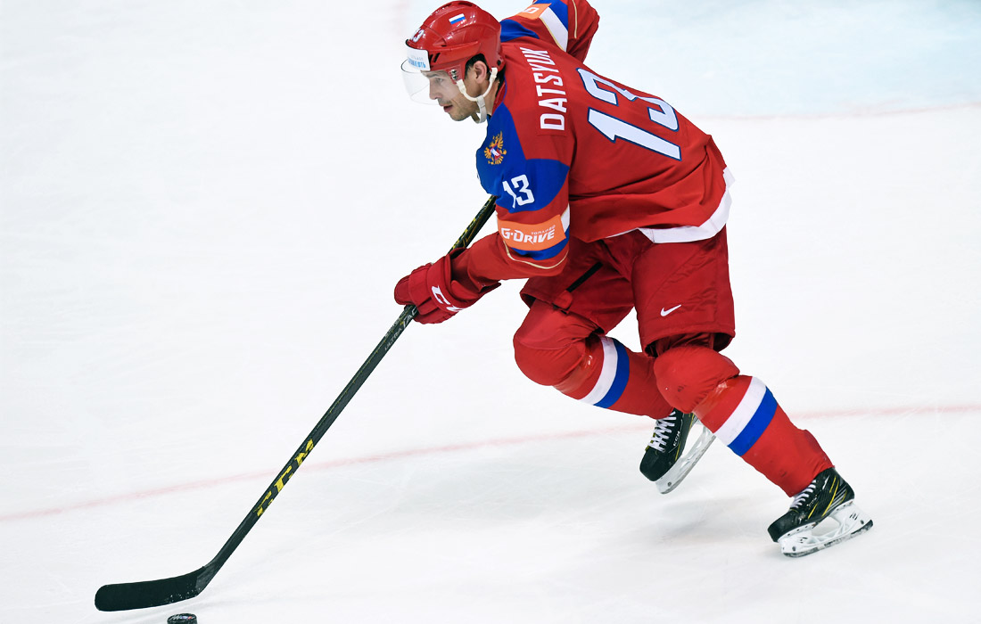 Нападающий Павел Дацюк - чемпион мира по хоккею (2012)