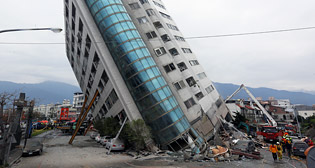 Последствия землетрясения на Тайване