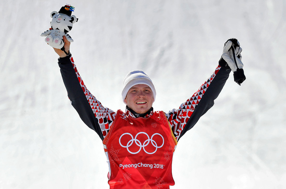 Фристайлист Сергей Ридзик стал бронзовым призером Игр-2018 в ски-кроссе