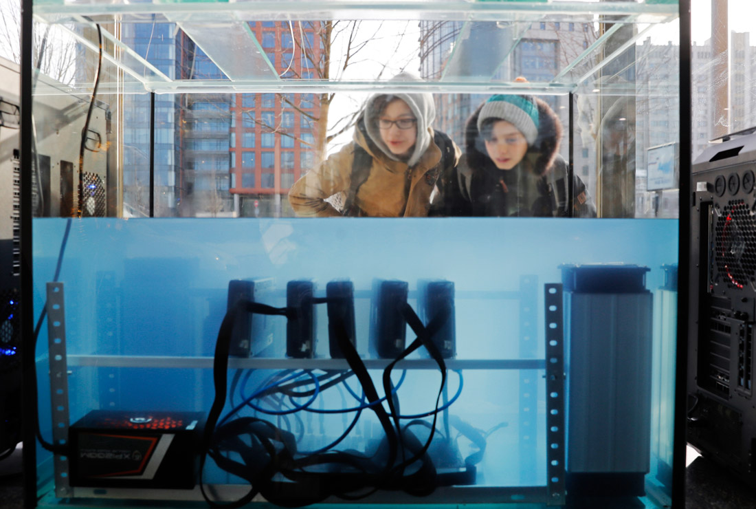 В Москве открылся первый магазин оборудования для майнинга DeeCrypto