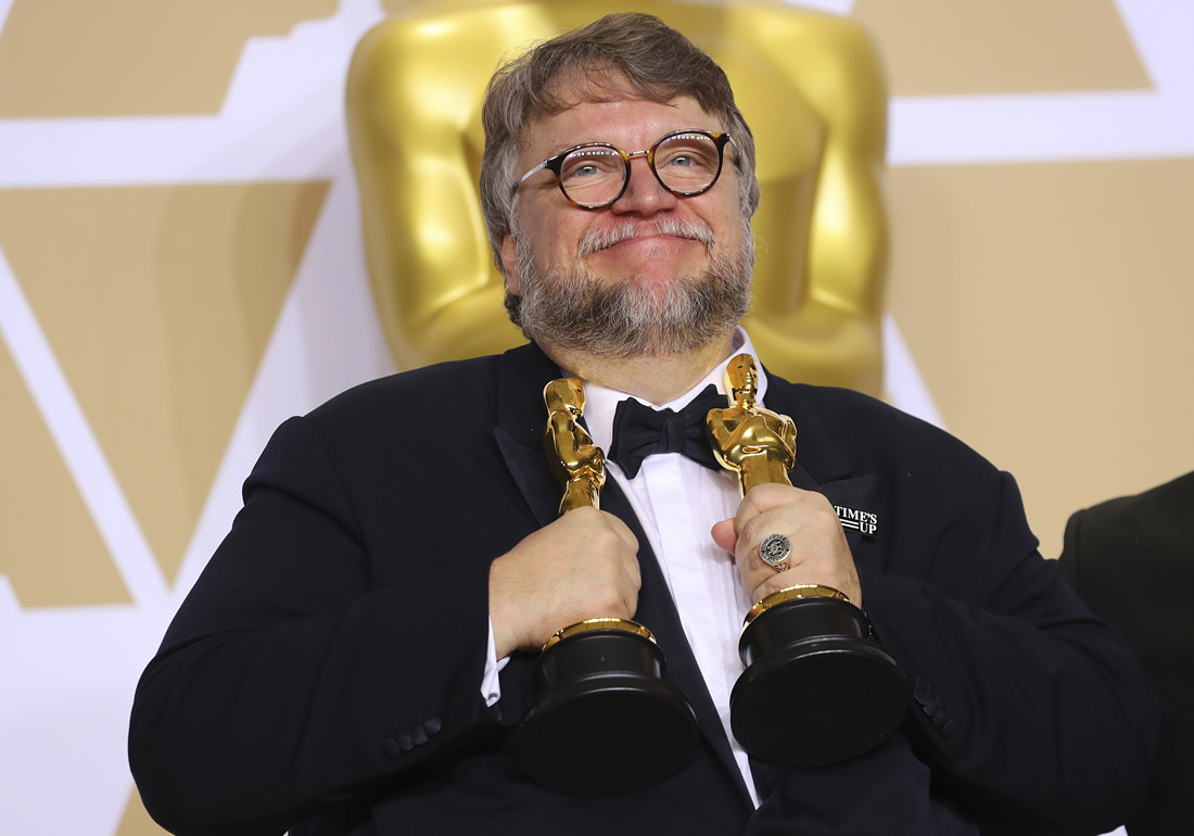 Режиссер Гильермо дель Торо, победивший в номинации "Лучшая режиссёрская работа" с картиной "Форма воды", получившей также награду как "Лучший фильм"