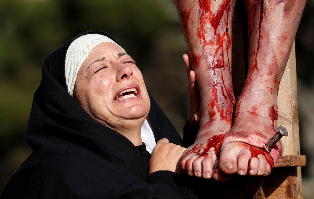 Уличный спектакль в Аттарде, Мальта